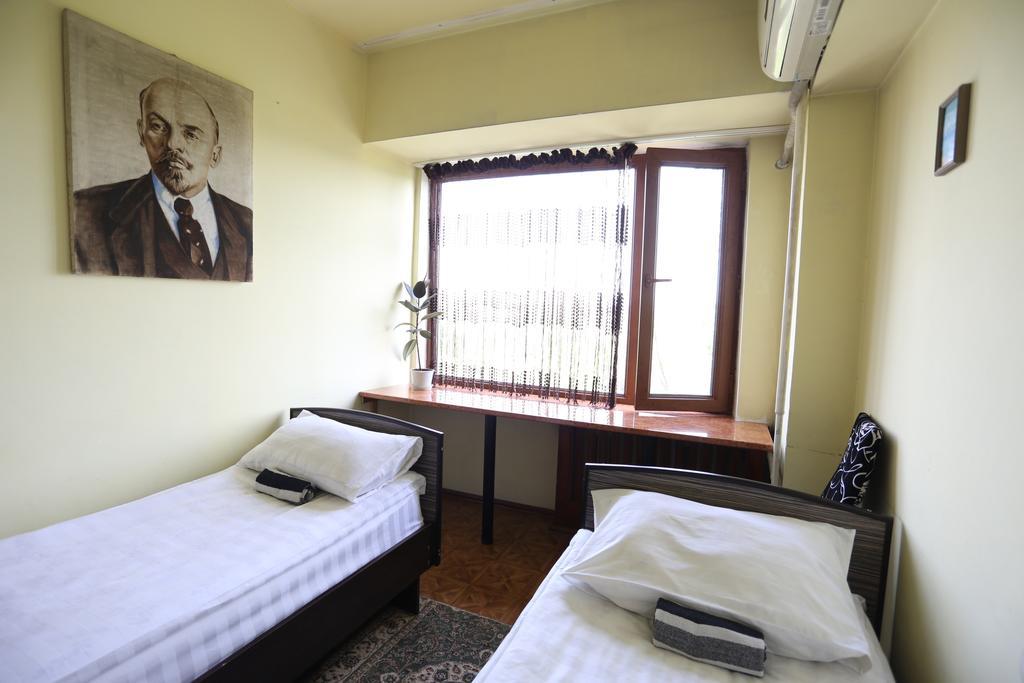 Ussr Hostel Bishkek Room photo